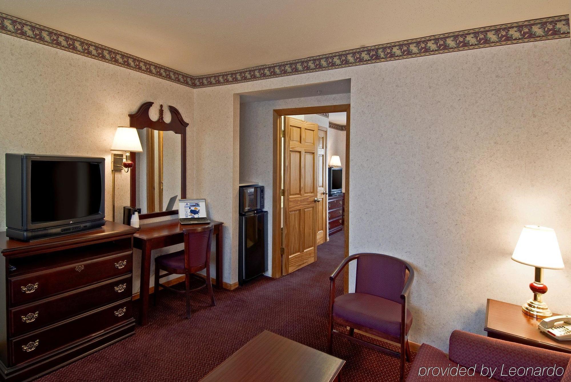 Americas Best Value Inn Waukegan Quarto foto
