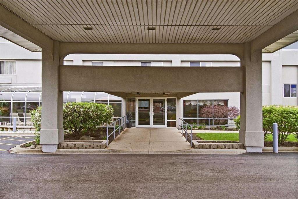 Americas Best Value Inn Waukegan Exterior foto